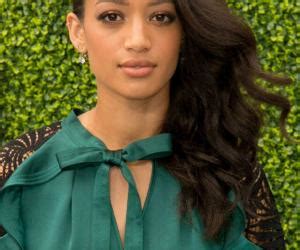 samantha logan nude|Samantha Logan :: Celebrity Movie Archive.